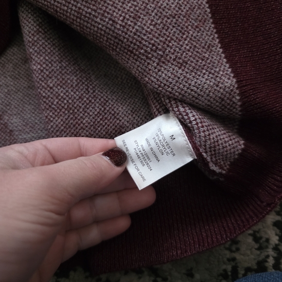 SOLD Argyle Crewneck Sweater Pink Rose Womens M NWT Maroon Pink Gray Academia - Picture 4 of 7